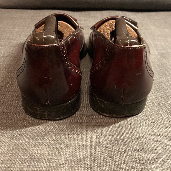 VINTAGE Johnston & Murphy Brogue Loafers with Tassels main image 10
